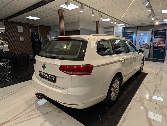 Volkswagen Passat 6 of 19