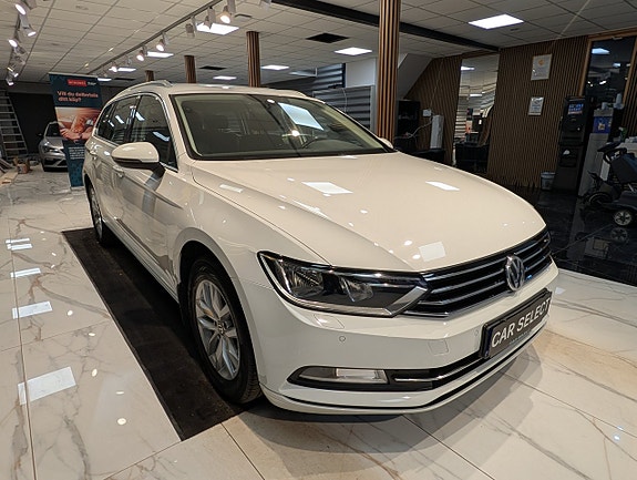 Volkswagen Passat 7 of 19