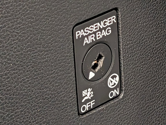 Volkswagen Passat 16 of 19