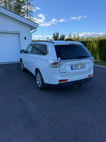 Mitsubishi Outlander 6 of 6