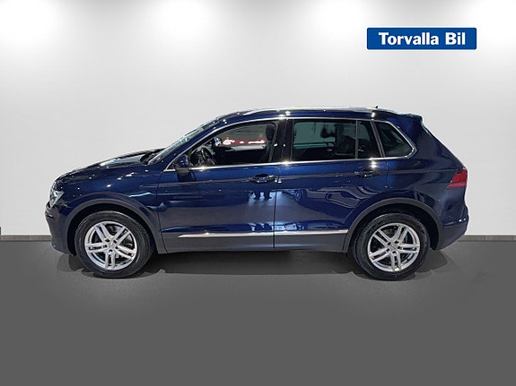 Volkswagen Tiguan 4 of 15