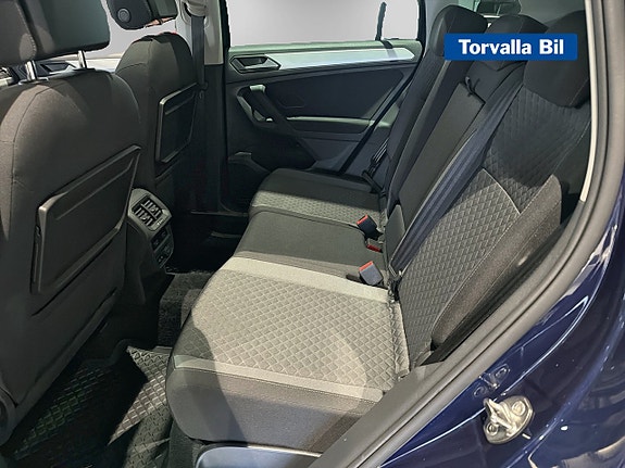 Volkswagen Tiguan 9 of 15