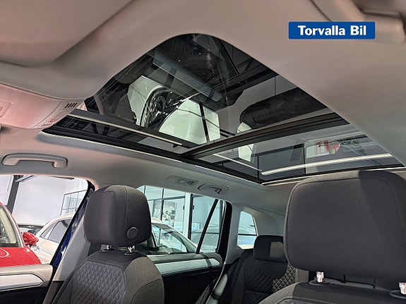 Volkswagen Tiguan 14 of 15