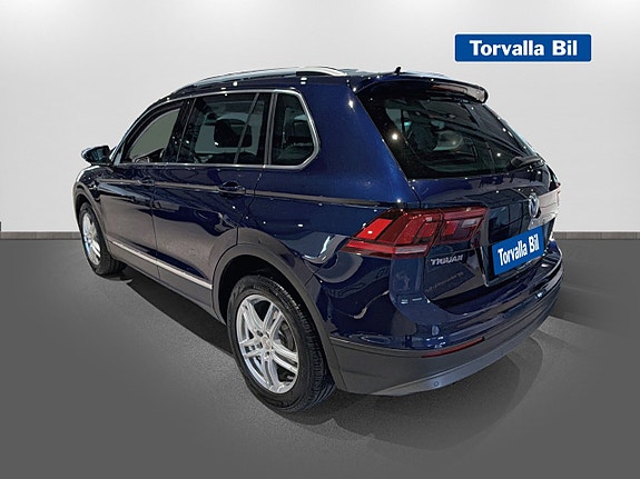 Volkswagen Tiguan 6 of 15