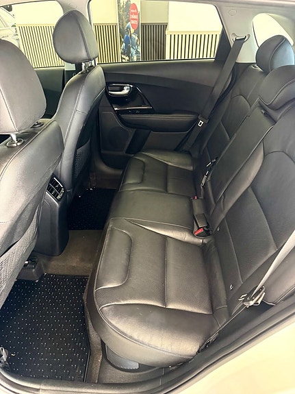 Kia Niro 15 of 22