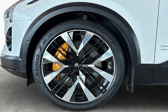 Polestar 3 6 of 30