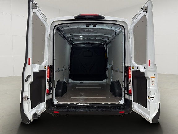 Ford Transit 10 of 27