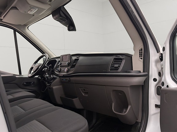 Ford Transit 22 of 27