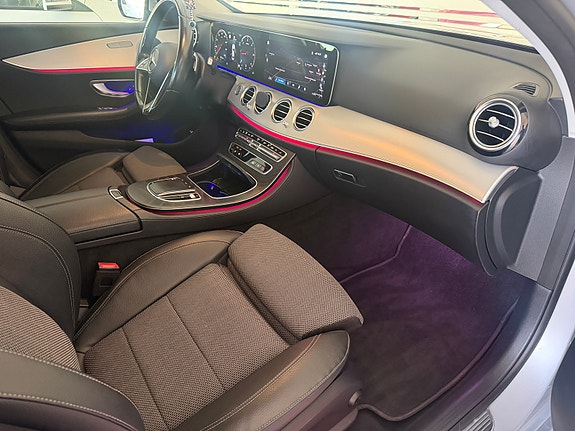 Mercedes-Benz E 220 d 9 of 18