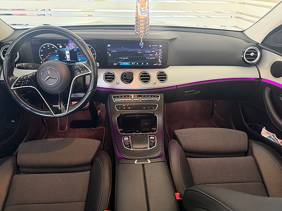 Mercedes-Benz E 220 d 11 of 18