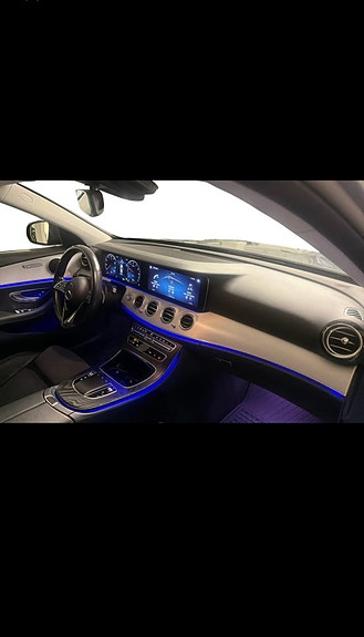Mercedes-Benz E 220 d 15 of 18