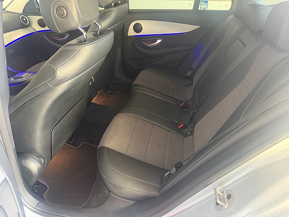 Mercedes-Benz E 220 d 8 of 18