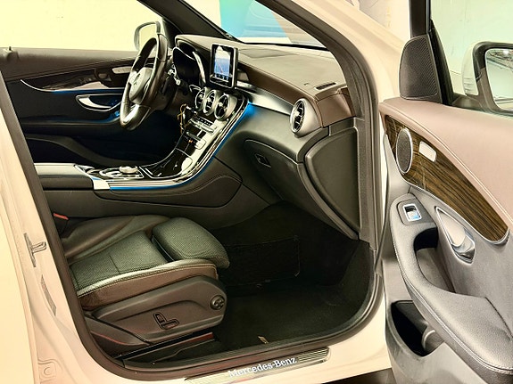 Mercedes-Benz GLC250 d 13 of 28