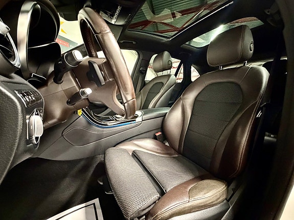 Mercedes-Benz GLC250 d 12 of 28