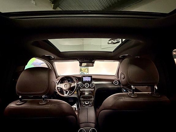 Mercedes-Benz GLC250 d 6 of 28