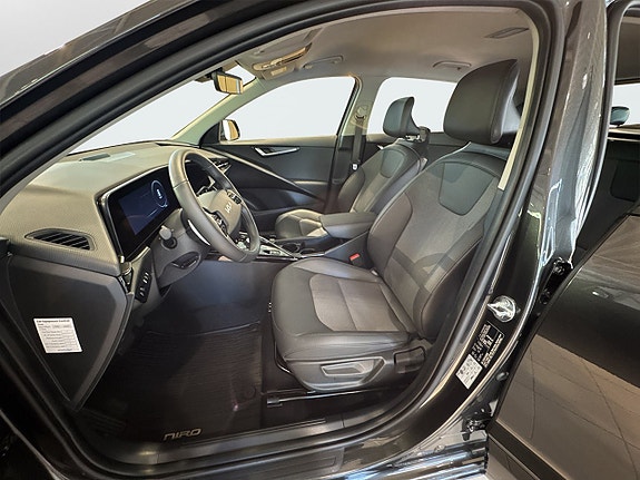 Kia Niro 8 of 27