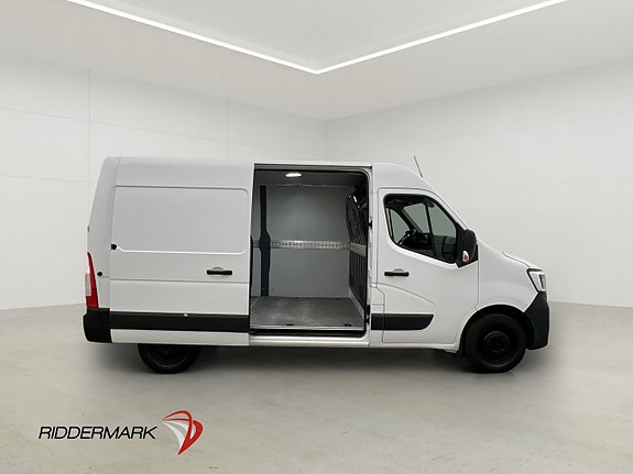 Renault Master 12 of 30