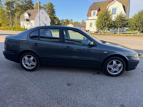 Seat Toledo 7 of 17