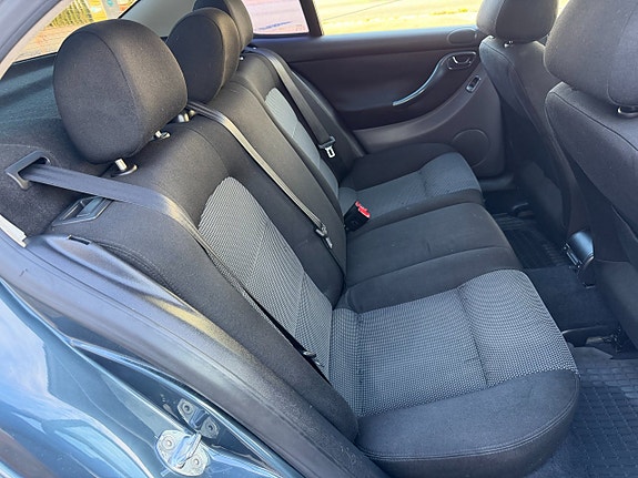 Seat Toledo 14 of 17