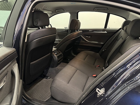 BMW 520i 10 of 19