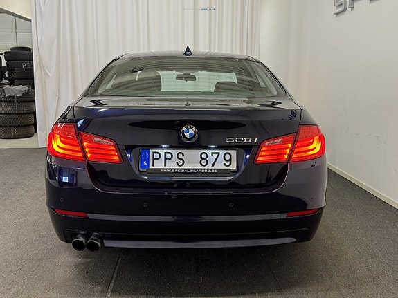 BMW 520i 19 of 19