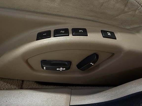 Volvo S80 11 of 22