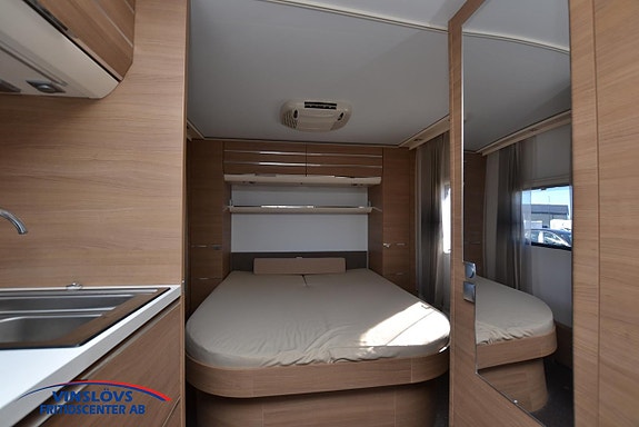 Adria Adora 593UP 12 of 14