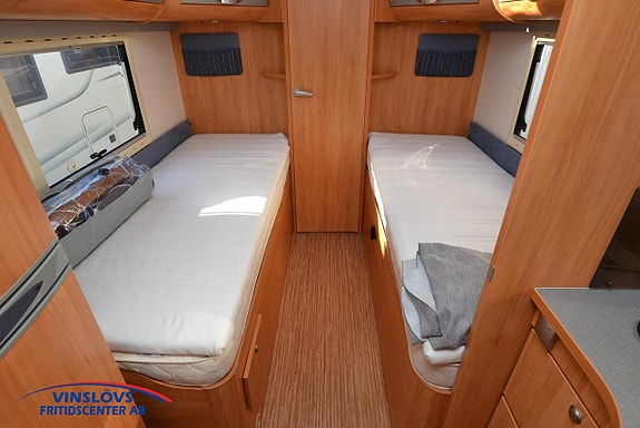 Adria Coral 670 SLT 18 of 20