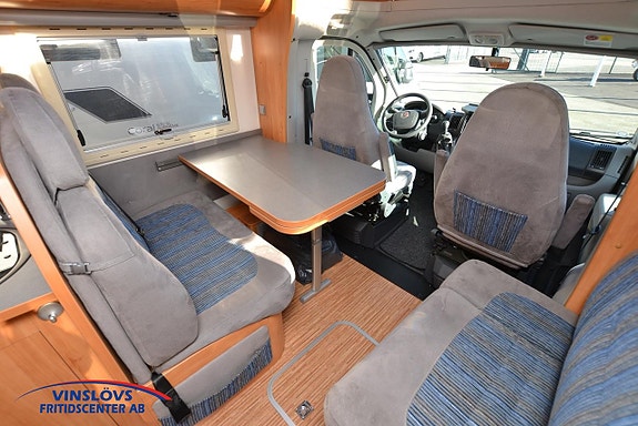 Adria Coral 670 SLT 7 of 20