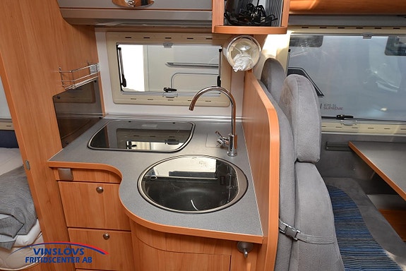 Adria Coral 670 SLT 16 of 20