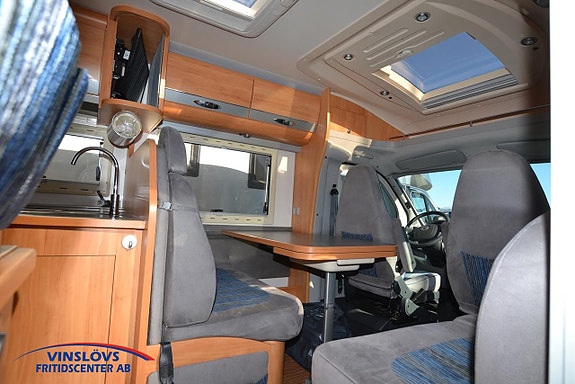 Adria Coral 670 SLT 4 of 20