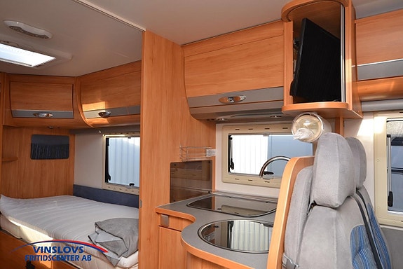 Adria Coral 670 SLT 15 of 20