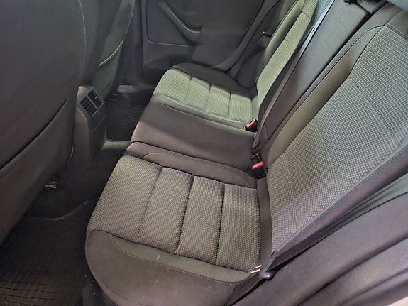 Volkswagen Golf V 6 of 7
