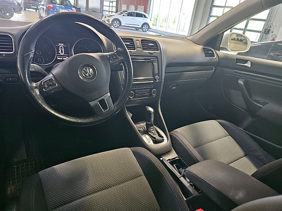 Volkswagen Golf V 7 of 7