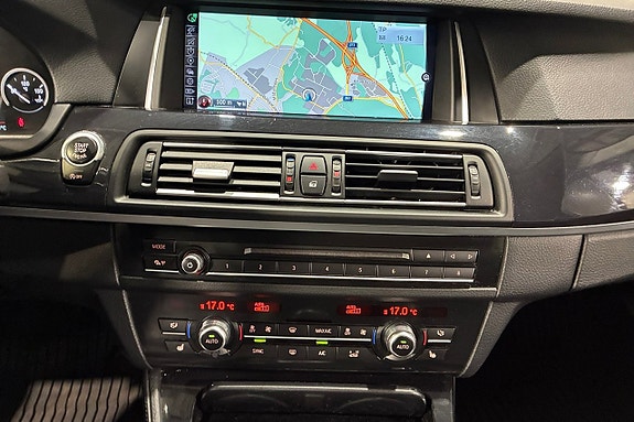 BMW 520d 12 of 17