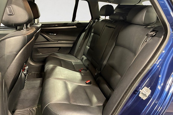 BMW 520d 14 of 17