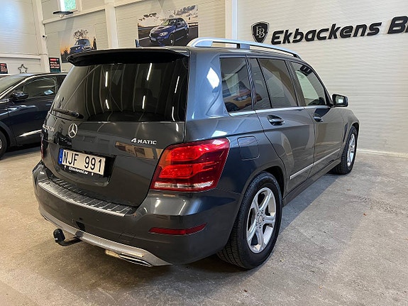 Mercedes-Benz GLK220 4 of 20