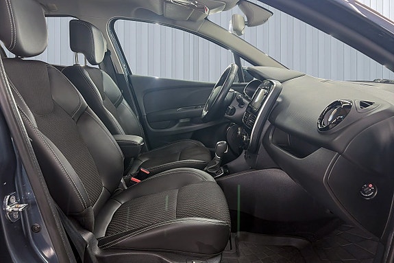 Renault Clio 16 of 19
