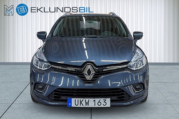 Renault Clio 8 of 19