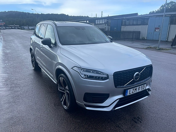Volvo XC90 3 of 8