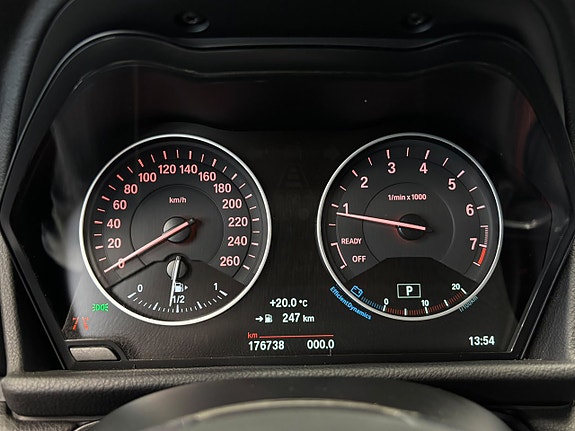 BMW 225i 18 of 28