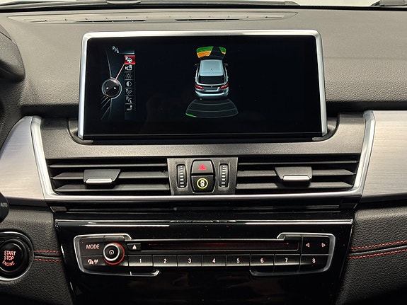 BMW 225i 22 of 28