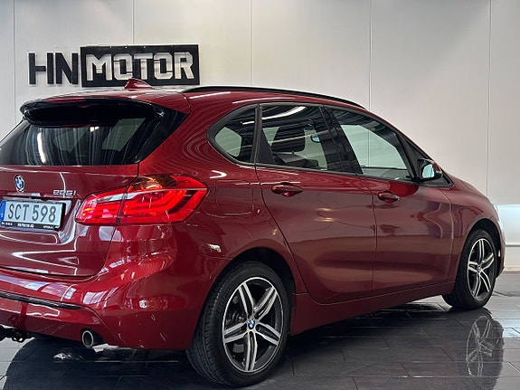 BMW 225i 10 of 28