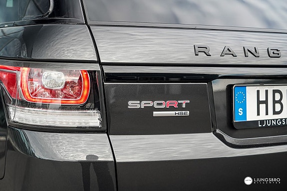 Land Rover Range Rover Sport 4 of 19