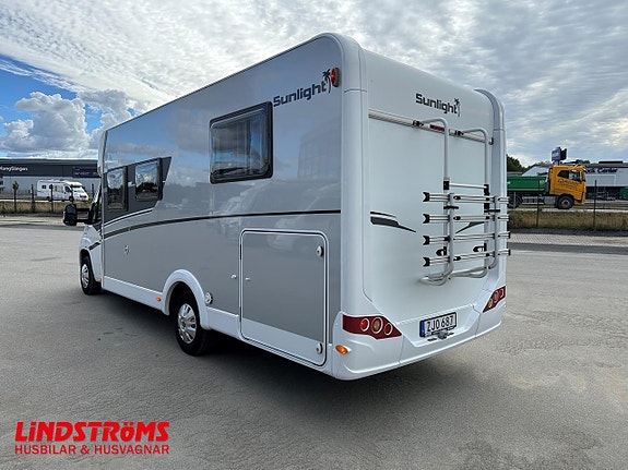 Sunlight T 69 L 150hk Queenbed 21 of 26