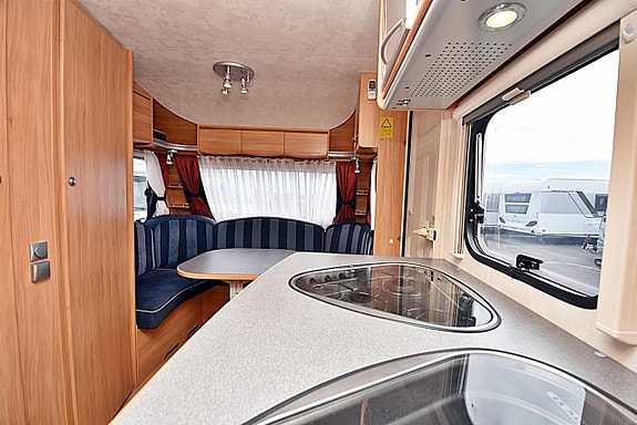 Adria 512 UL Adora, Långbäddar 18 of 26