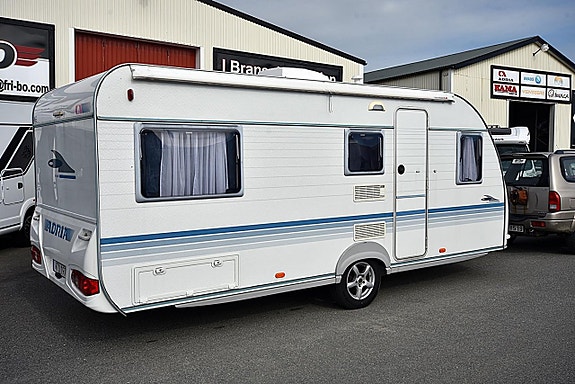 Adria 512 UL Adora, Långbäddar 23 of 26