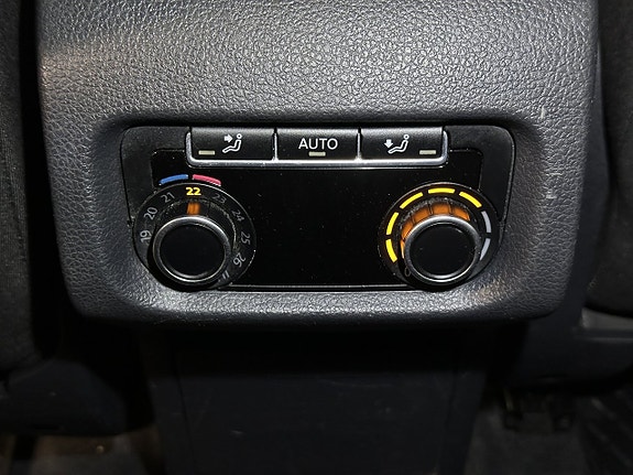 Volkswagen Sharan 25 of 28