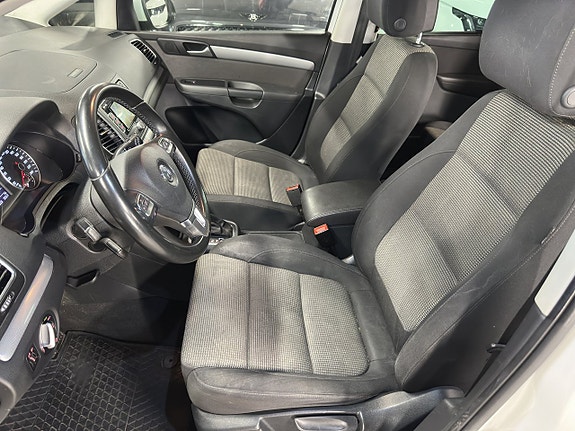 Volkswagen Sharan 14 of 28