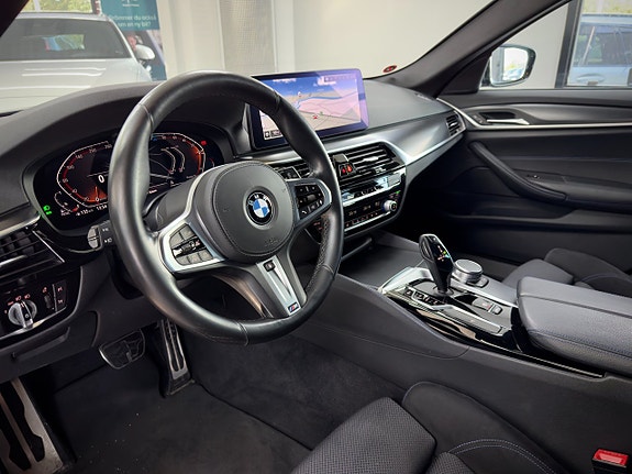 BMW 520d 14 of 18